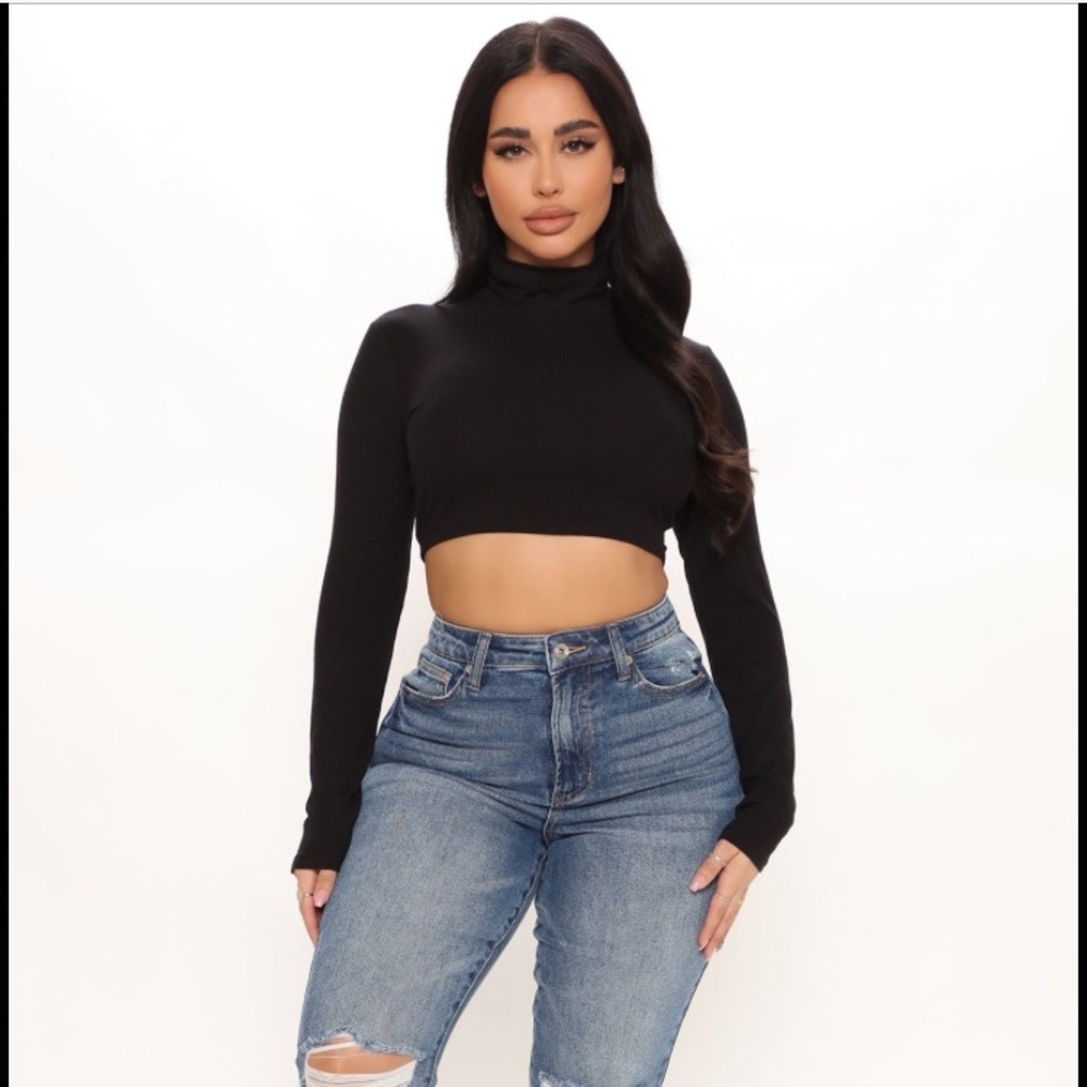 Fashion Nova Sunniva Cropped Turtle Neck